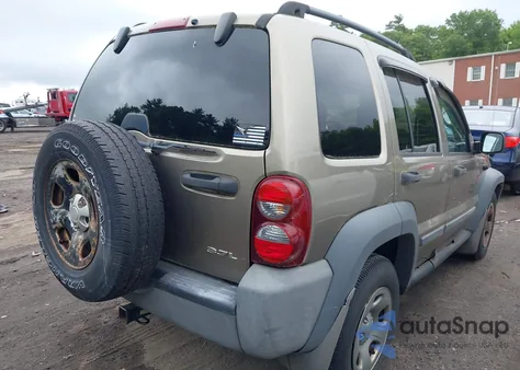 2005 Jeep Liberty Sport from USA, damaged, VIN 1J4GL48K65W502531